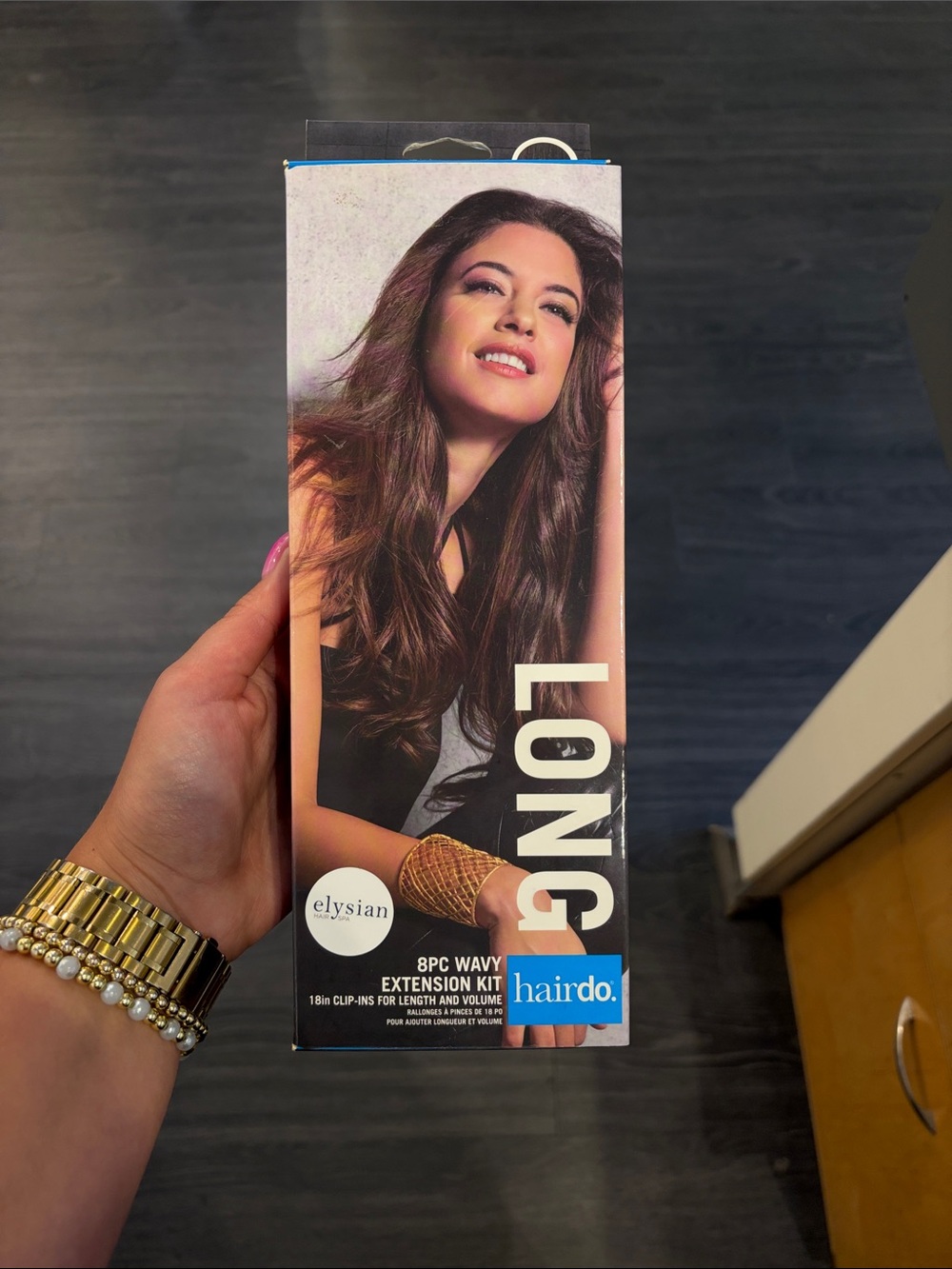 Hairdo Long 8pc Wavy Clip-In Extension Kit - Chestnut 18 inch